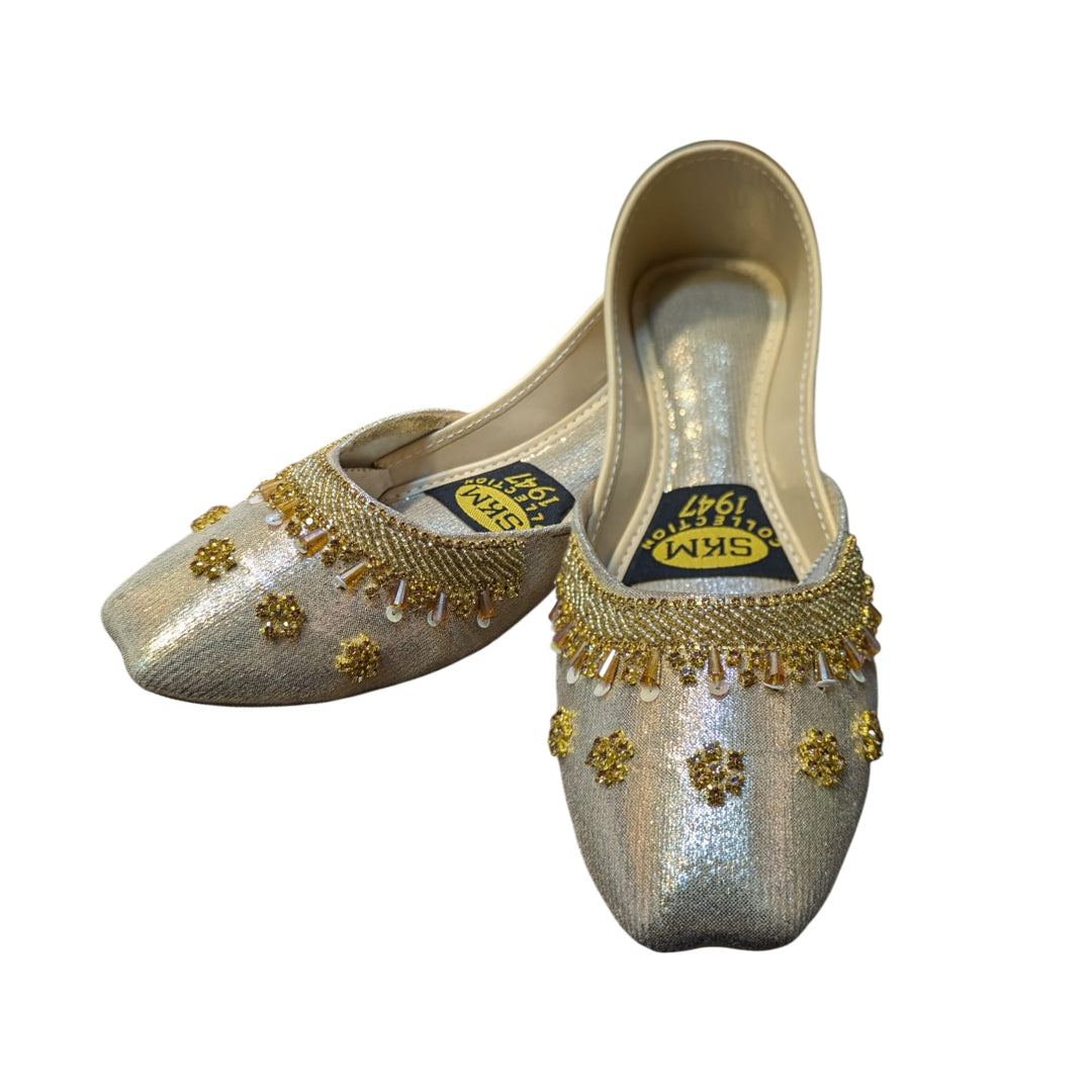 Handmade Stylish Fancy Golden Ladies Khussa – Traditional Ethnic Footwear
